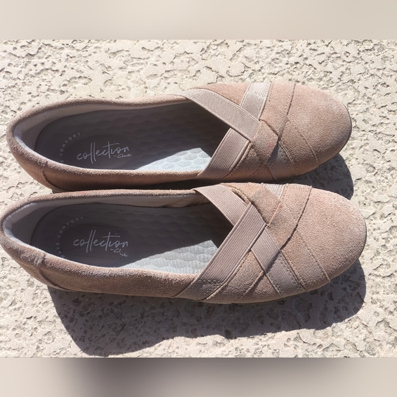 Clarks Slip-on Shoes 8.5 - Picture 1 of 4